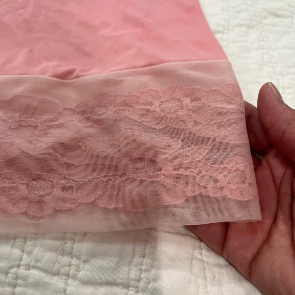 Vintage 60s 70s Blush Pink Lace‎ Trimmed Slip Sz. S - Picture 7 of 12
